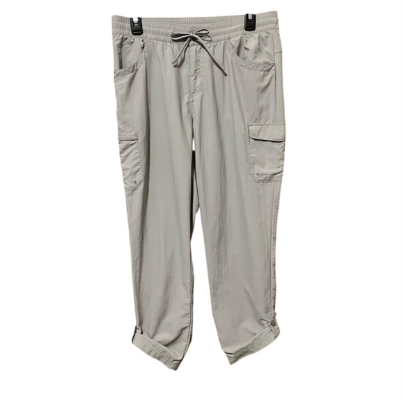 Columbia Omni Shade Roll Up Cargo Pants Size M - Picture 3 of 15
